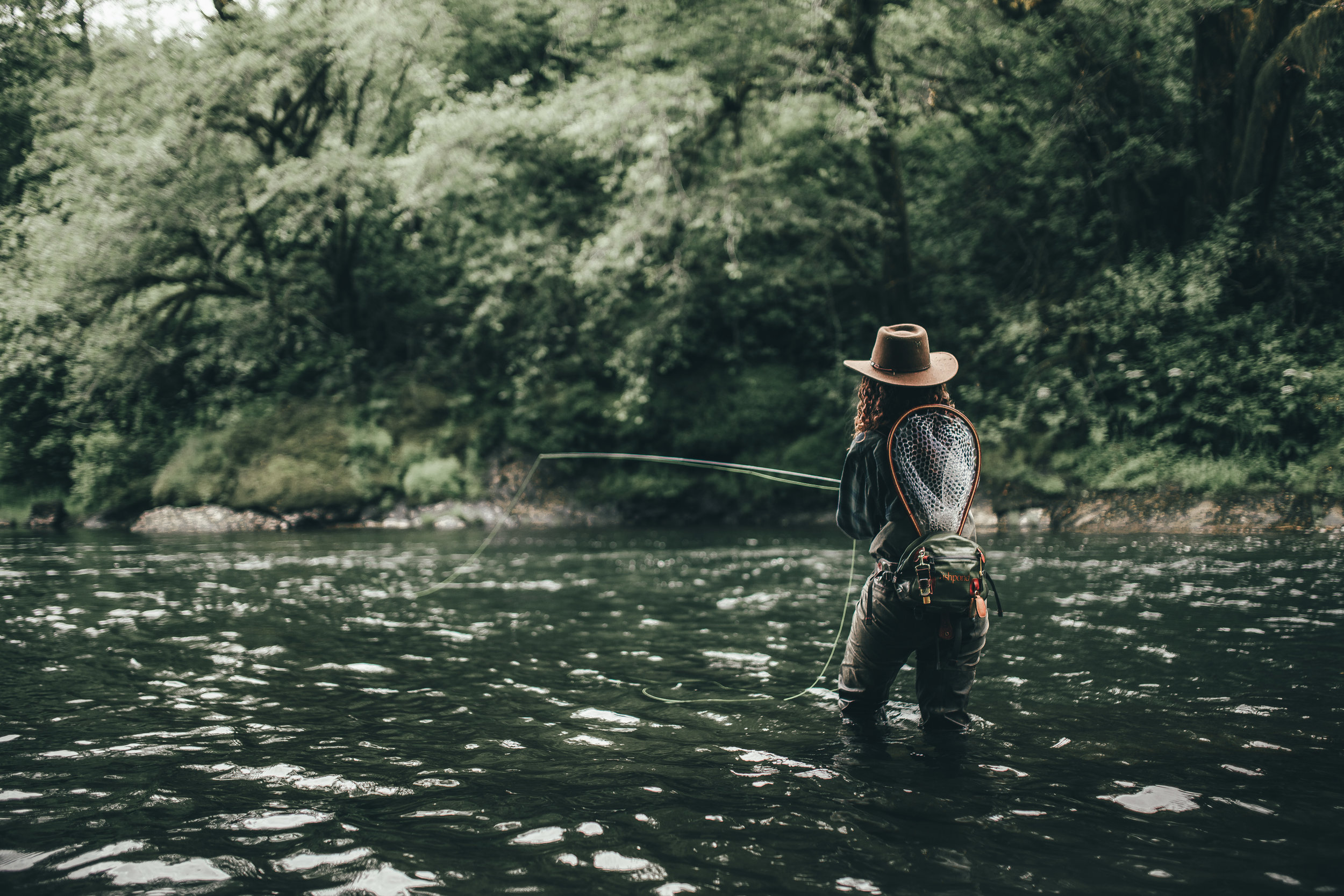 How to Avoid Spooking Fish While Flats Fishing?