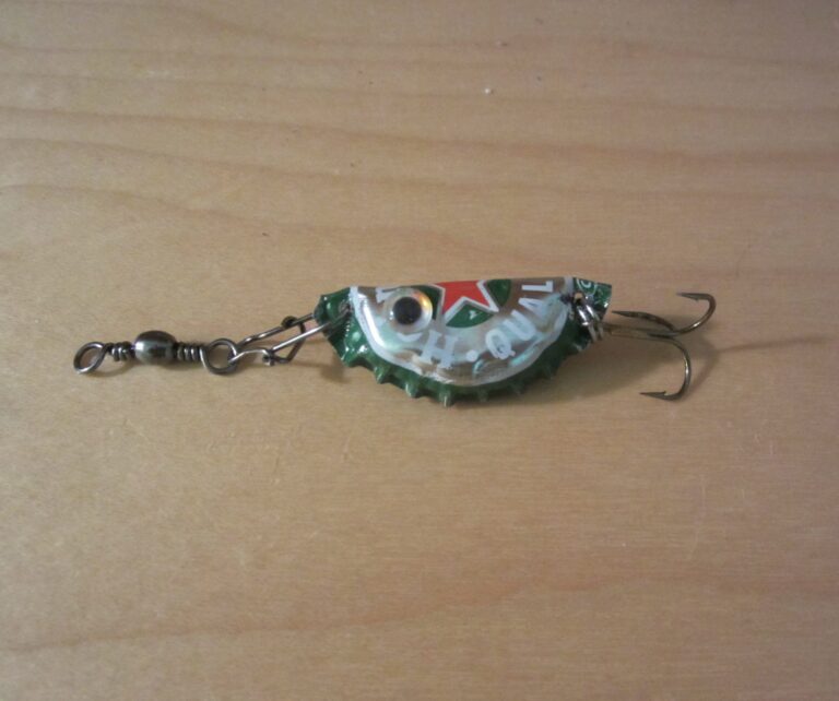 How to Make Fishing Lures Out of Bottle Caps: DIY Guide